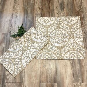 Pottery Barn Set of 2 Buffalo Medallion Taupe & White Pillow Covers 24x24